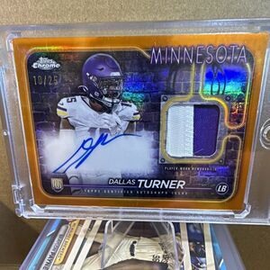 2024 Topps Chrome Dallas Turner Vikings Rookie Patch Auto Orange Refractor /25